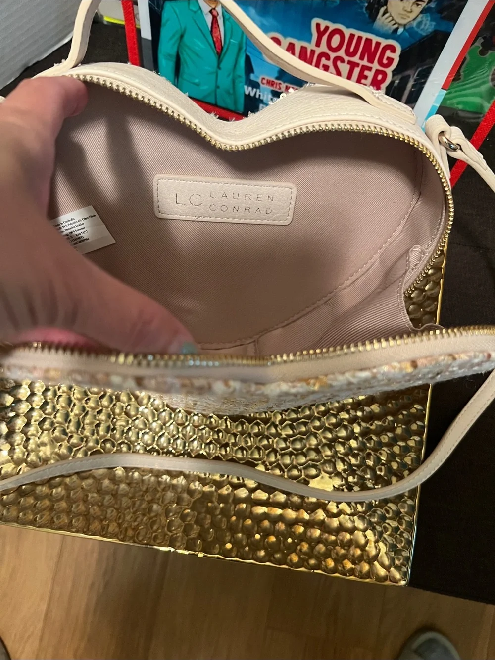 #2571**”7x9” Heart-Shaped Tweed Crossbody Bag in Beige